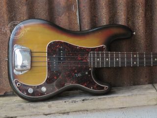 Fender Precision Bass 1975 3-Color Sunburst