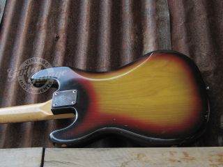 Fender Precision Bass 1975 3-Color Sunburst