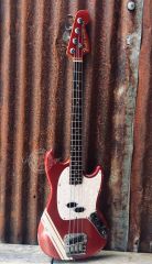 Fender Mustang Bass 1968 Competition Red