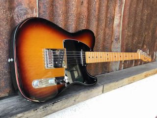 Fender Telecaster Standard 2014 3-Tone Sunburst