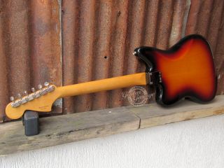  	Fender Jaguar Classic Player Special HH 2009 3-Tone Sunburst