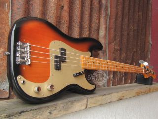 Fender Precision Bass ’57 Reissue Japan 2-Tone Sunburst