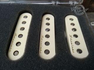  	Captadores Fender Vintage Noiseless para Stratocaster