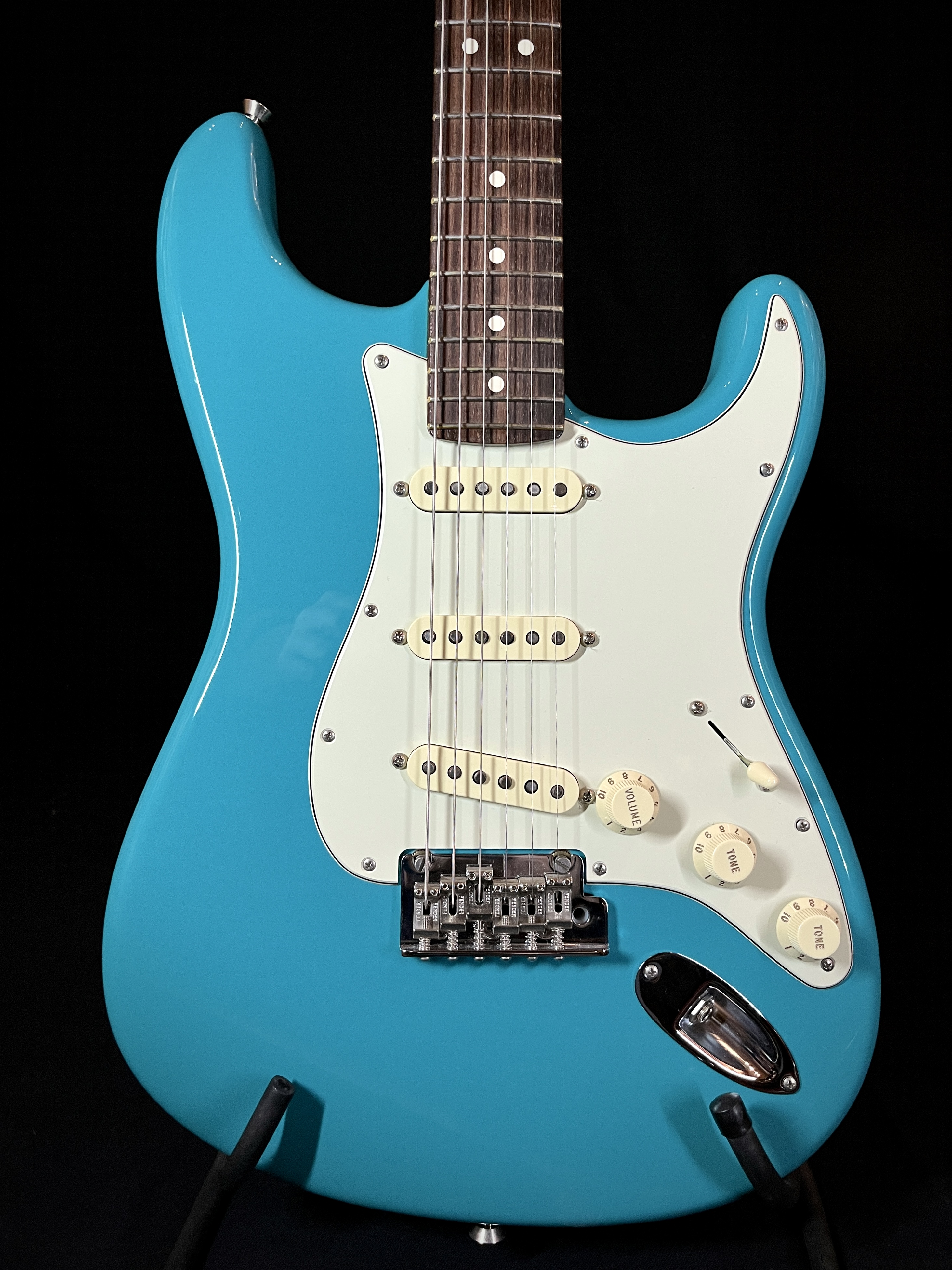 Fender Stratocaster American Professional II Miami Blue 2021