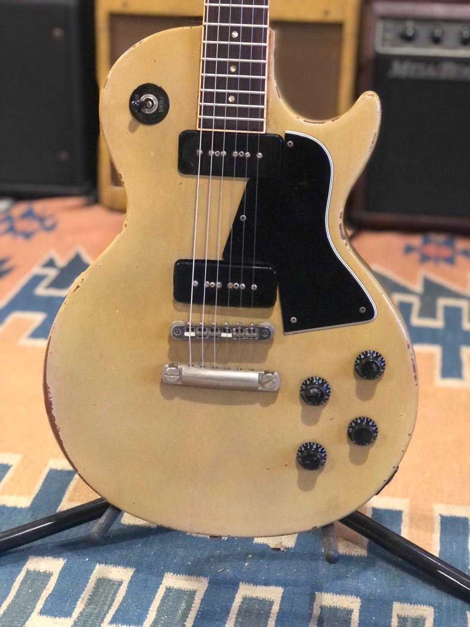 Gibson Les Paul Special TV Yellow Repintura total.