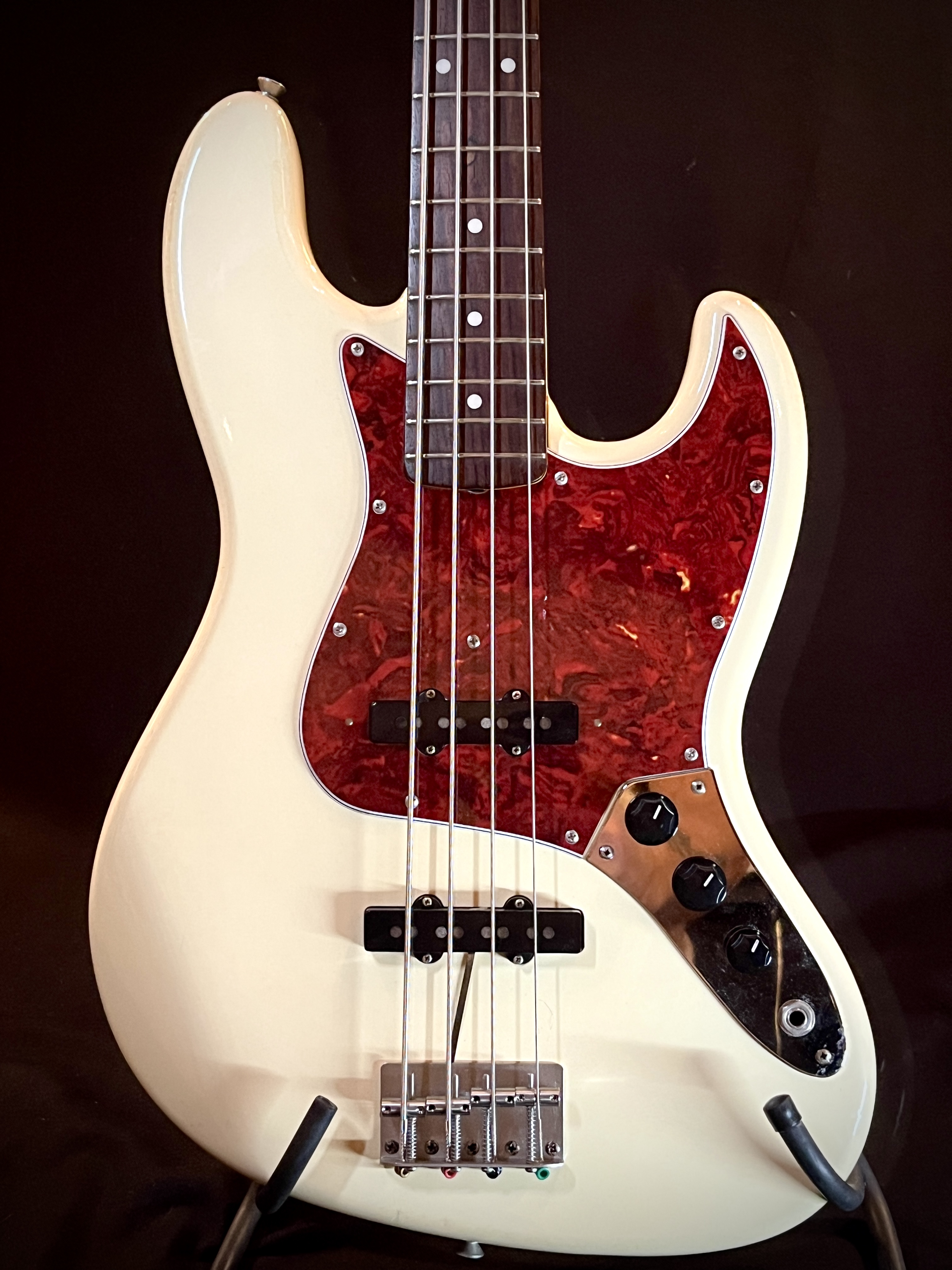 Fender Jazz Bass 60's Reissue Made in Japan 2004 Olympic White